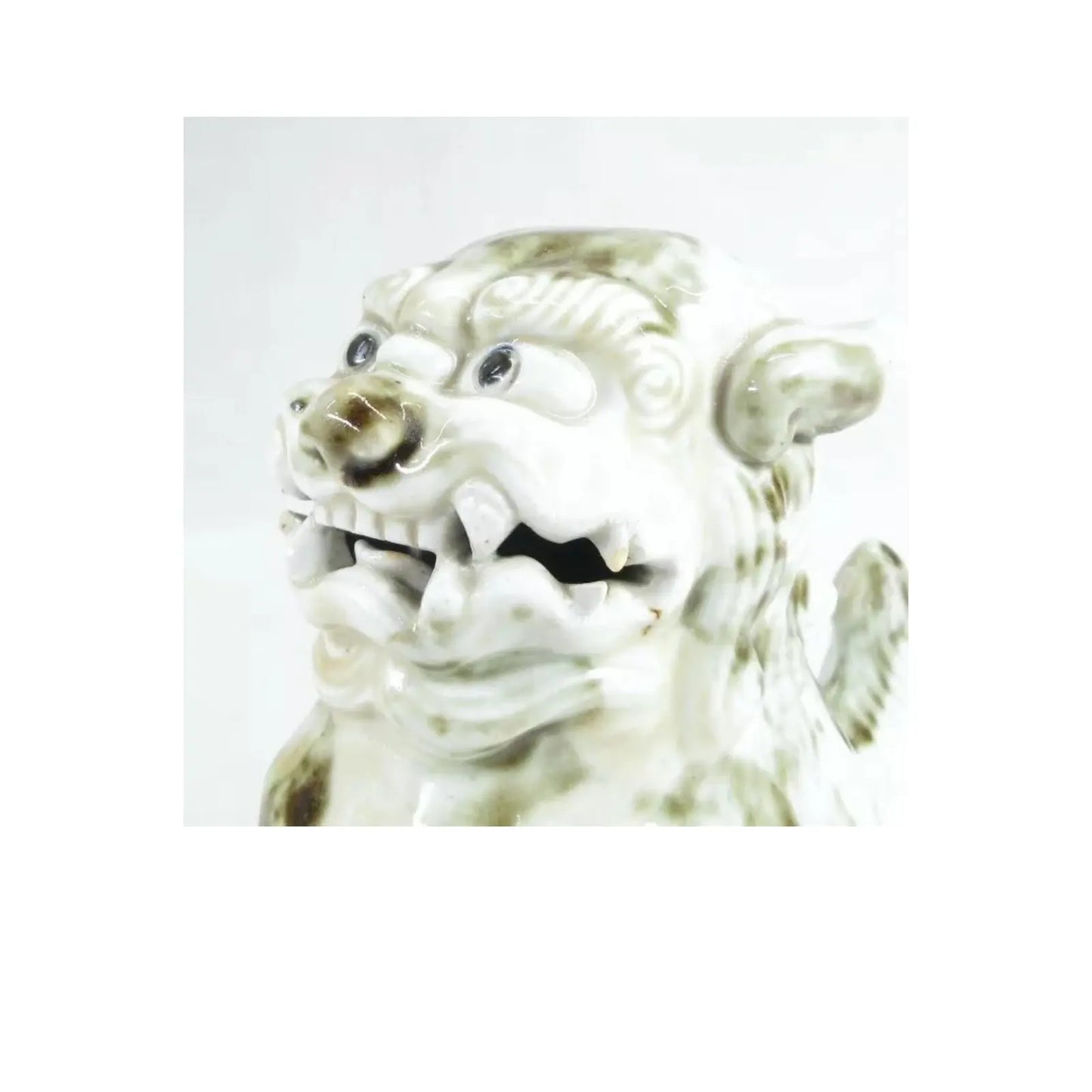 19th Century Japanese Meiji Hirado Porcelain Karashishi