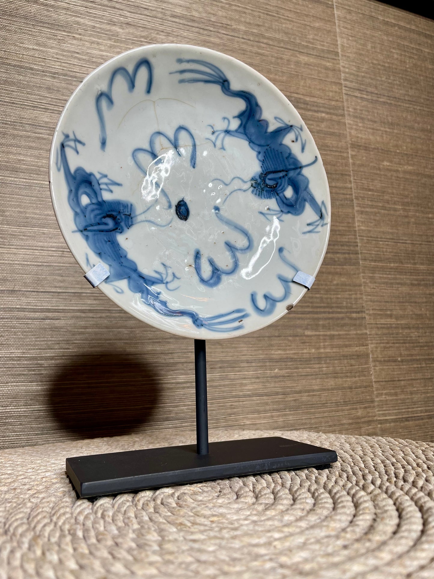 Ming Dynasty Chinese Blue and White Ko-Sometsuke Export Plate on Stand