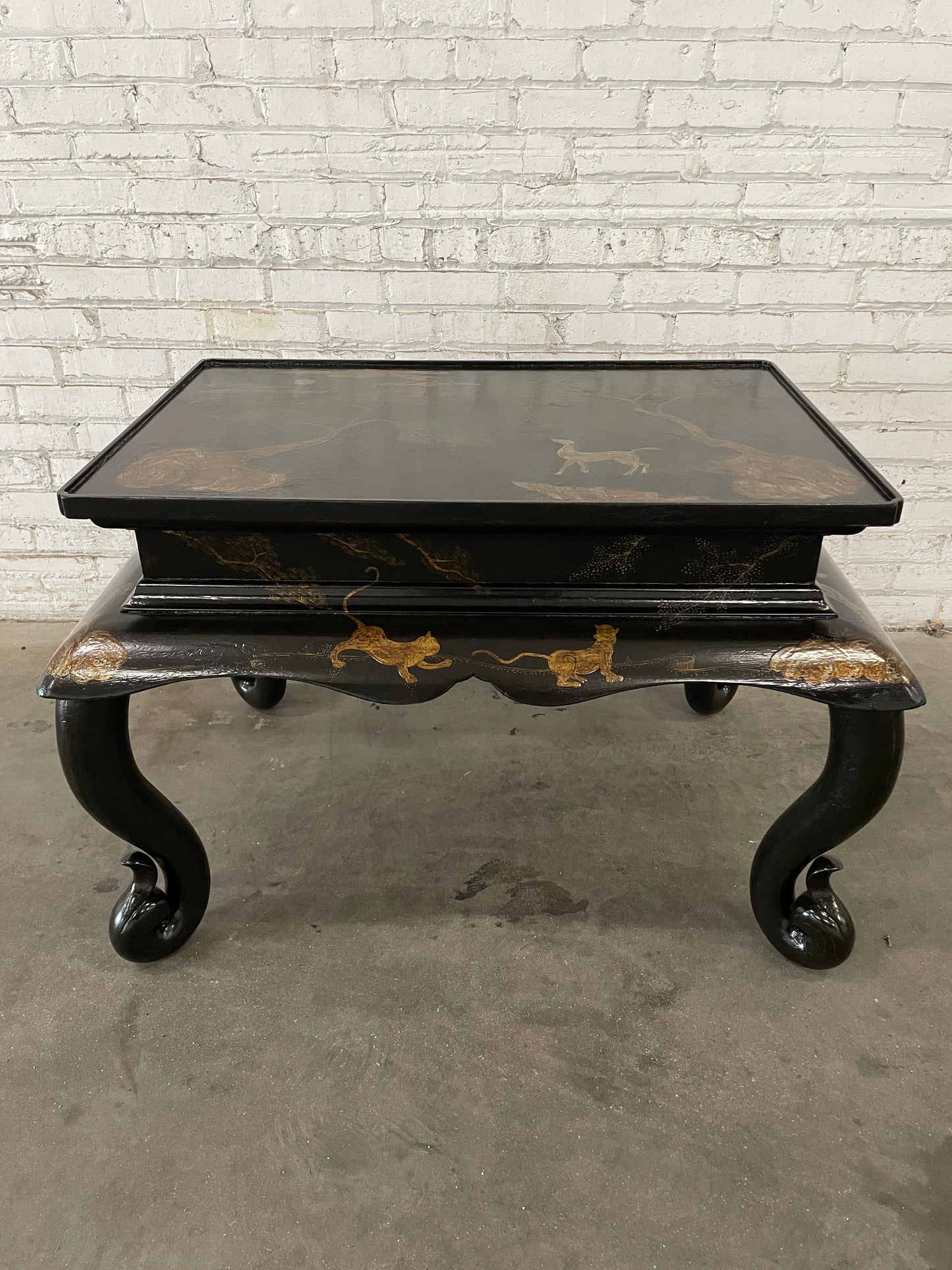 Rose Tarlow Wan Li Chinoiserie Lacquered Table