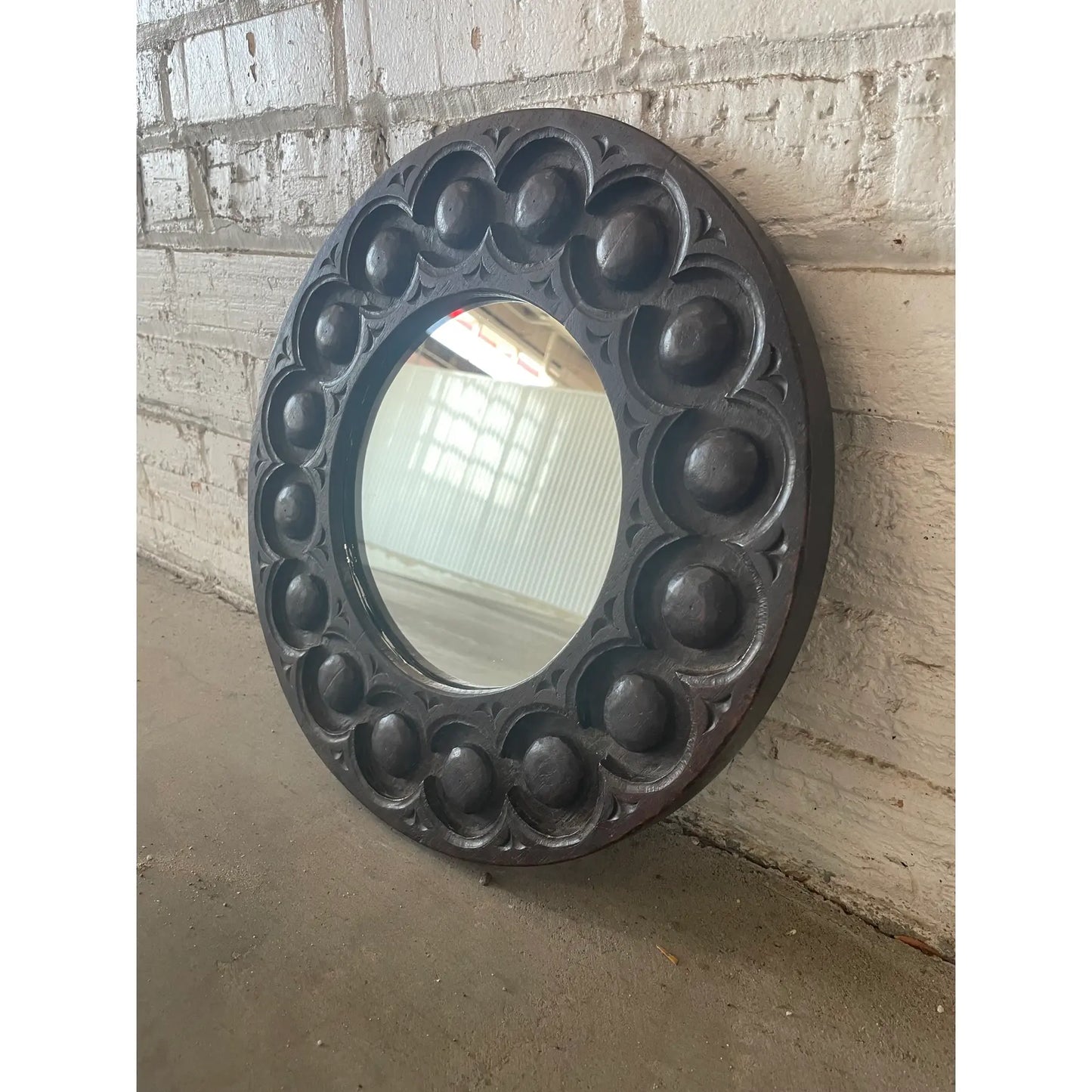 Antique 18th Century English Georgian Carved Round Walnut Mirror
