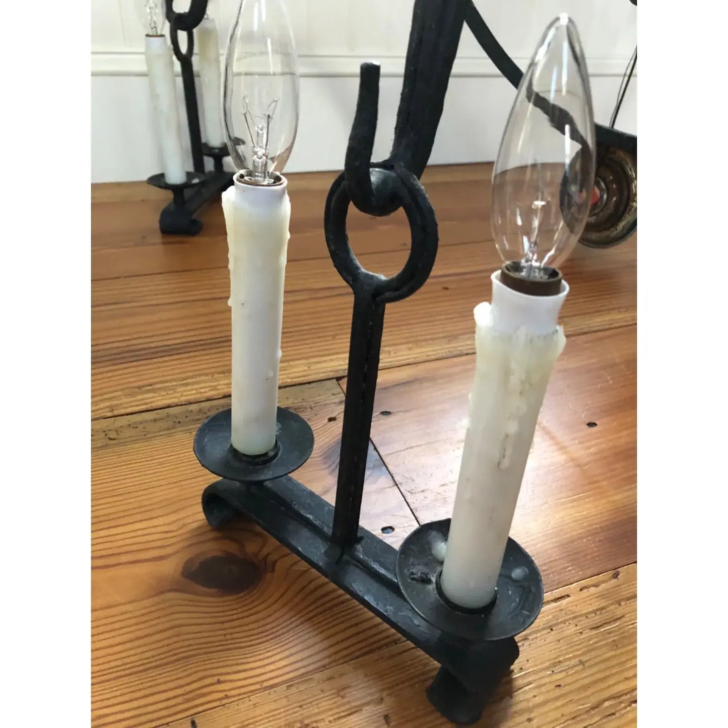 Dennis & Leen 8-Light Gothic Iron Chandelier