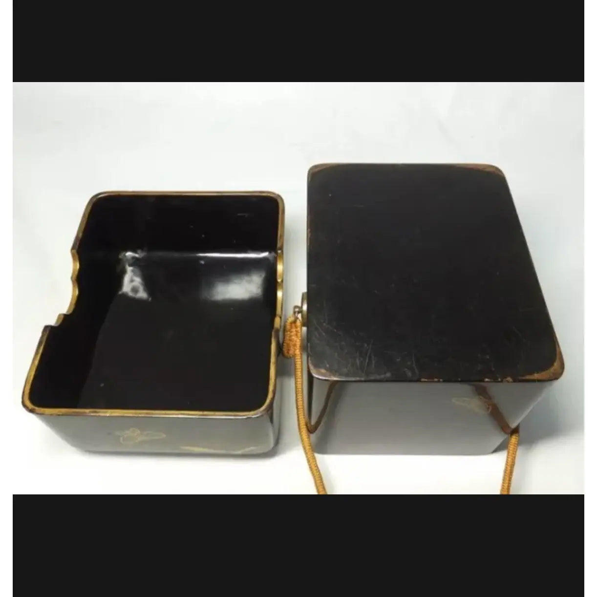 Early 19th Century Japanese Black and Gold Maki-E Lacquered Tebako