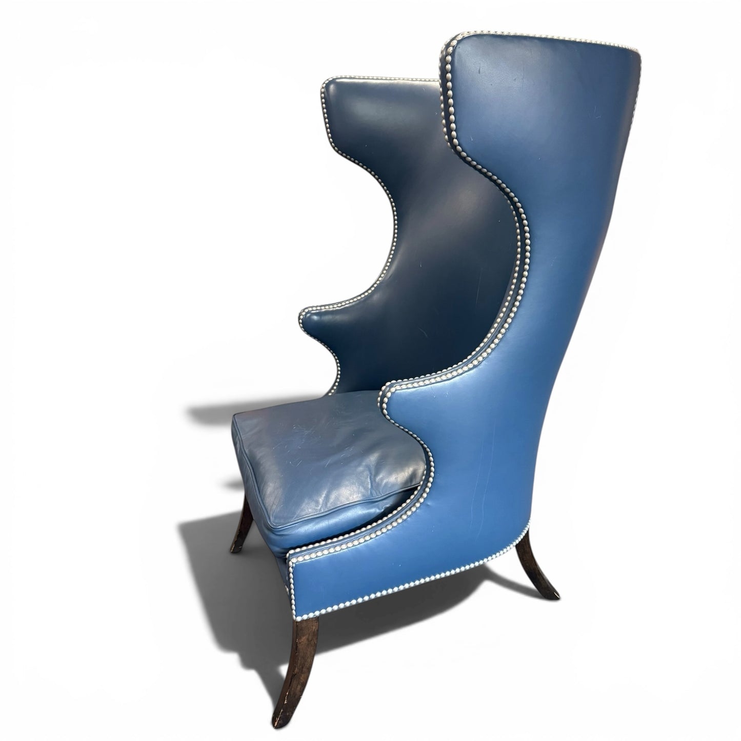 Dennis & Leen English Highback Wingchair