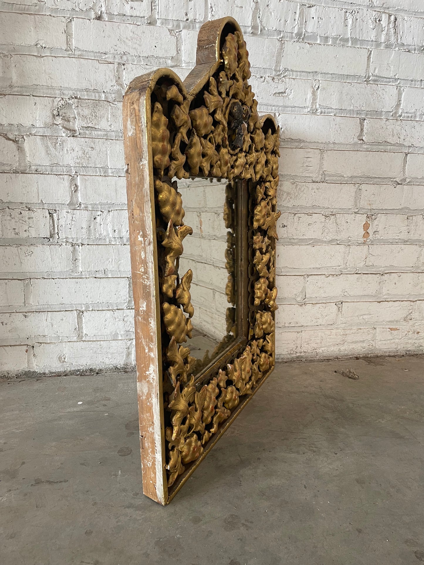 19th Century German Carved Gilt Mirror