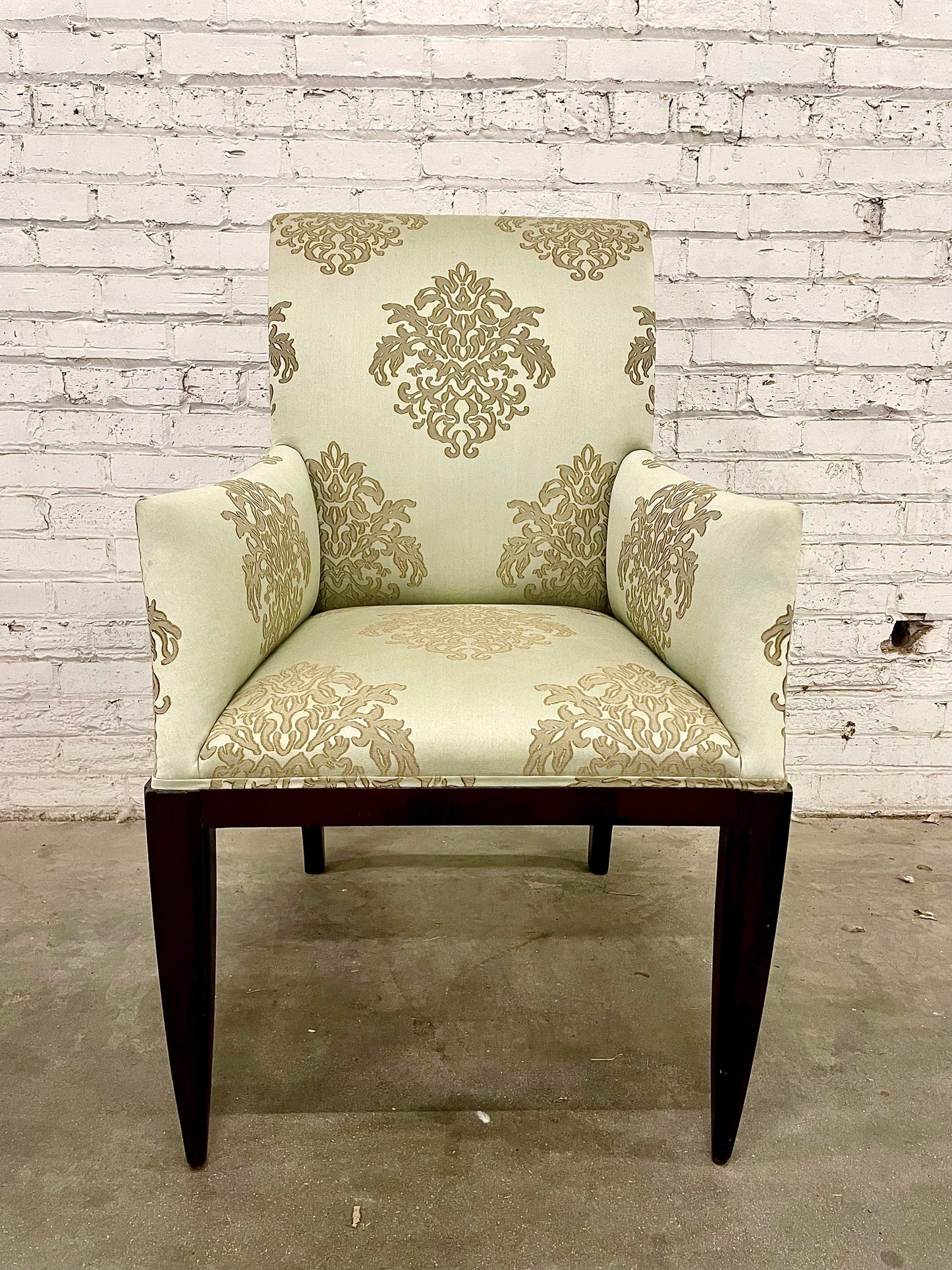 Dessin Fournir Werth Dining Arm Chairs