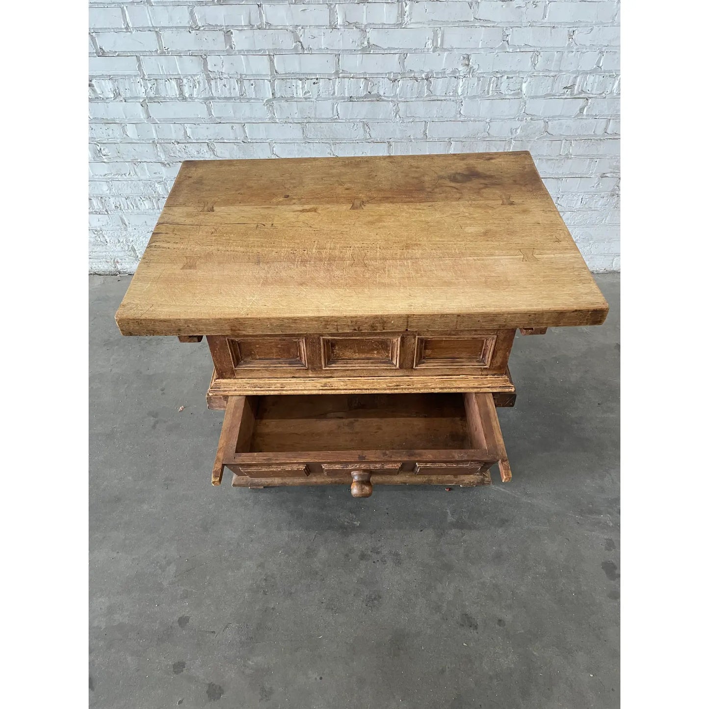 Antique Alpine Oak Tavern Jogl Table