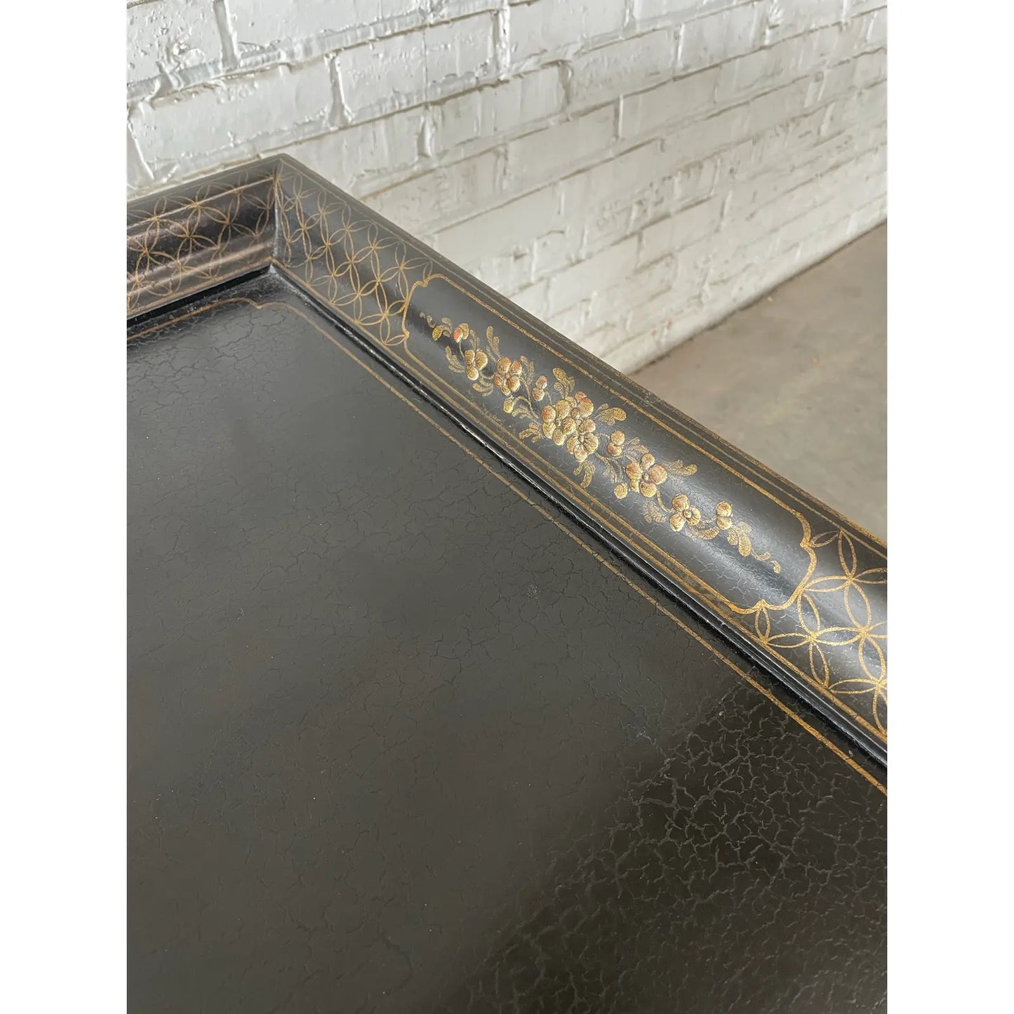 Dessin Fournir Lacquered and Painted Chinoiserie Chinese Tray Tables With Shelves